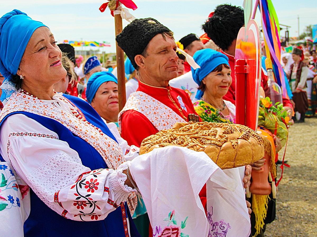 Обычаи народов краснодарского края. Этностаница Атамань. Кубанские традиции. Кубанские традиции и обычаи. Народы Краснодарского края.